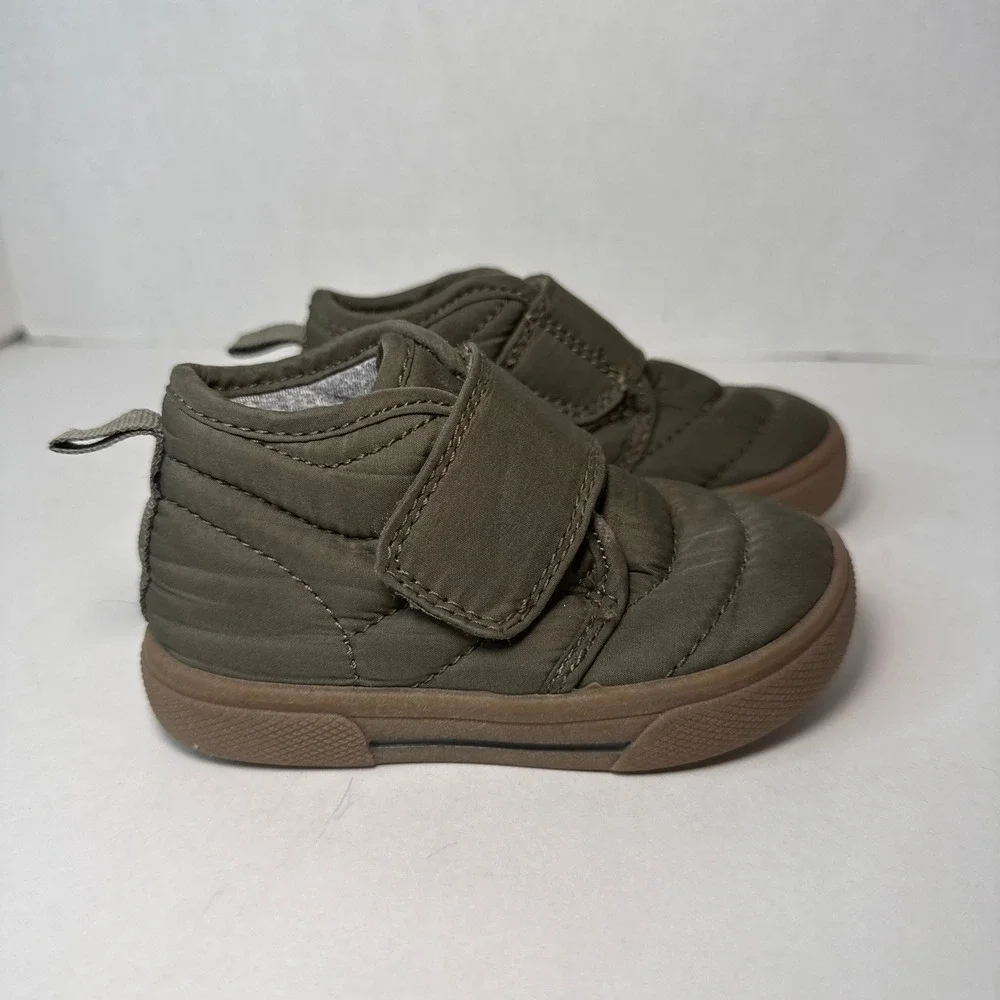 Carters Mateo Toddler Boys Olive Green Quilted High Top Sneaker Boots Size 5
